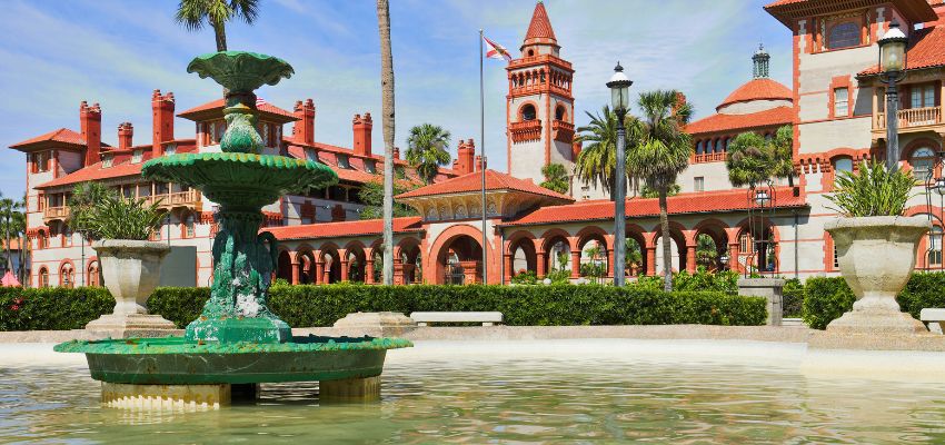 Stroll beneath leafy canopies in the Historic District, meander St. George Street, and discover colonial architecture at your own pace.