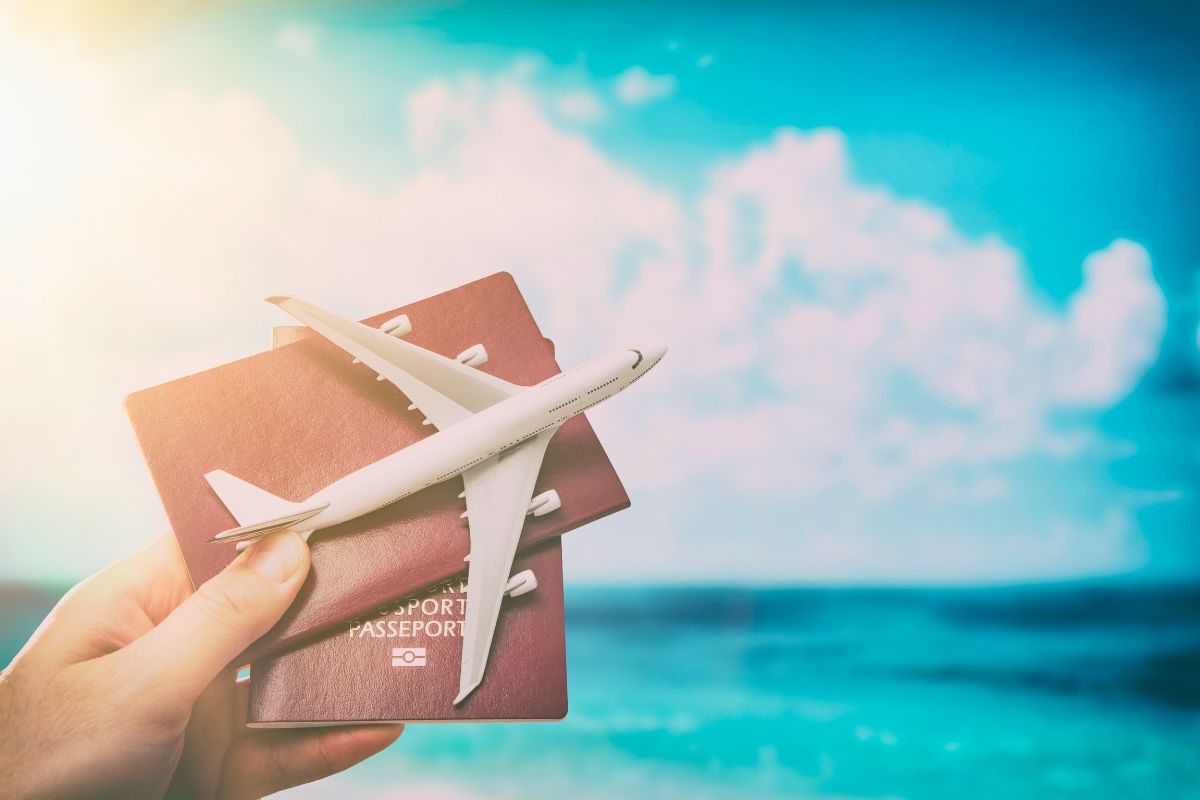 A travel warning is an official advisory from authorities. It urges travelers to reconsider visiting a destination due to serious risks.